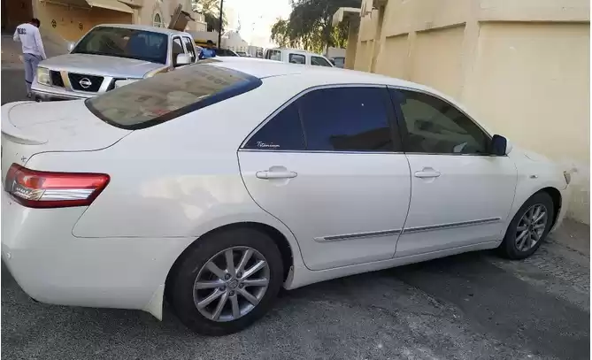 مستعملة Toyota Camry للبيع في الدوحة #5608 - 1  صورة 